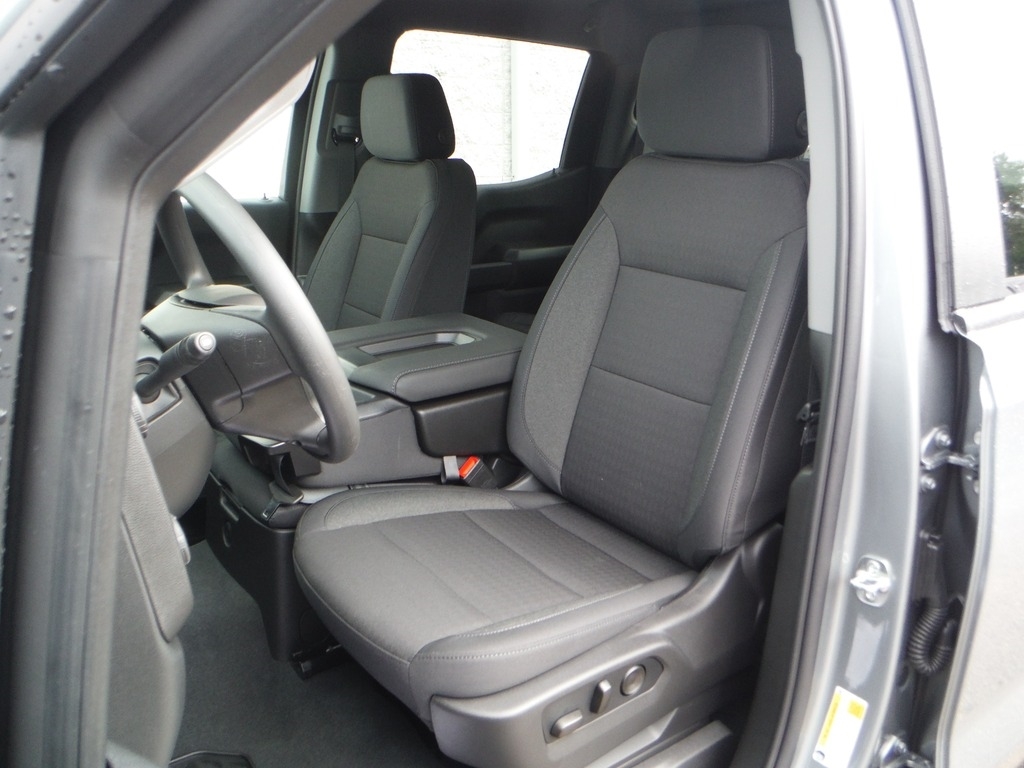 2026 Chevrolet Silverado 1500 image 19