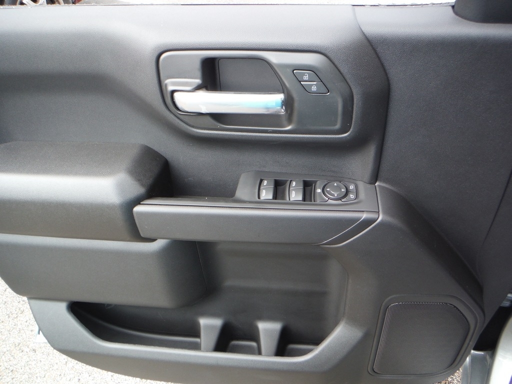 2026 Chevrolet Silverado 1500 image 23