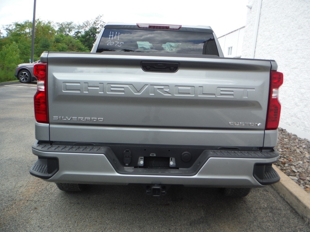 2026 Chevrolet Silverado 1500 image 10