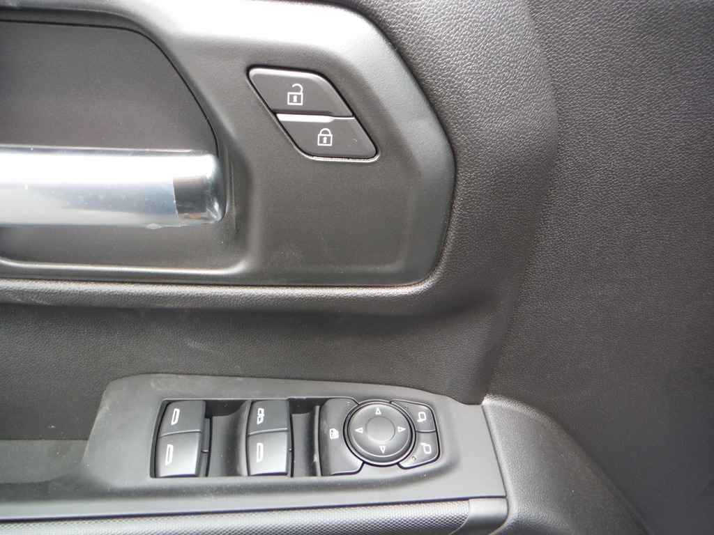 2026 Chevrolet Silverado 1500 image 23