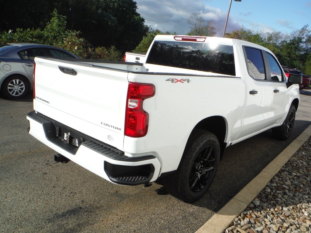 2026 Chevrolet Silverado 1500 image 8