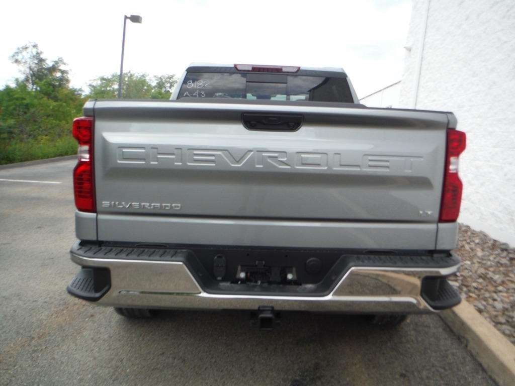 2026 Chevrolet Silverado 1500 image 11