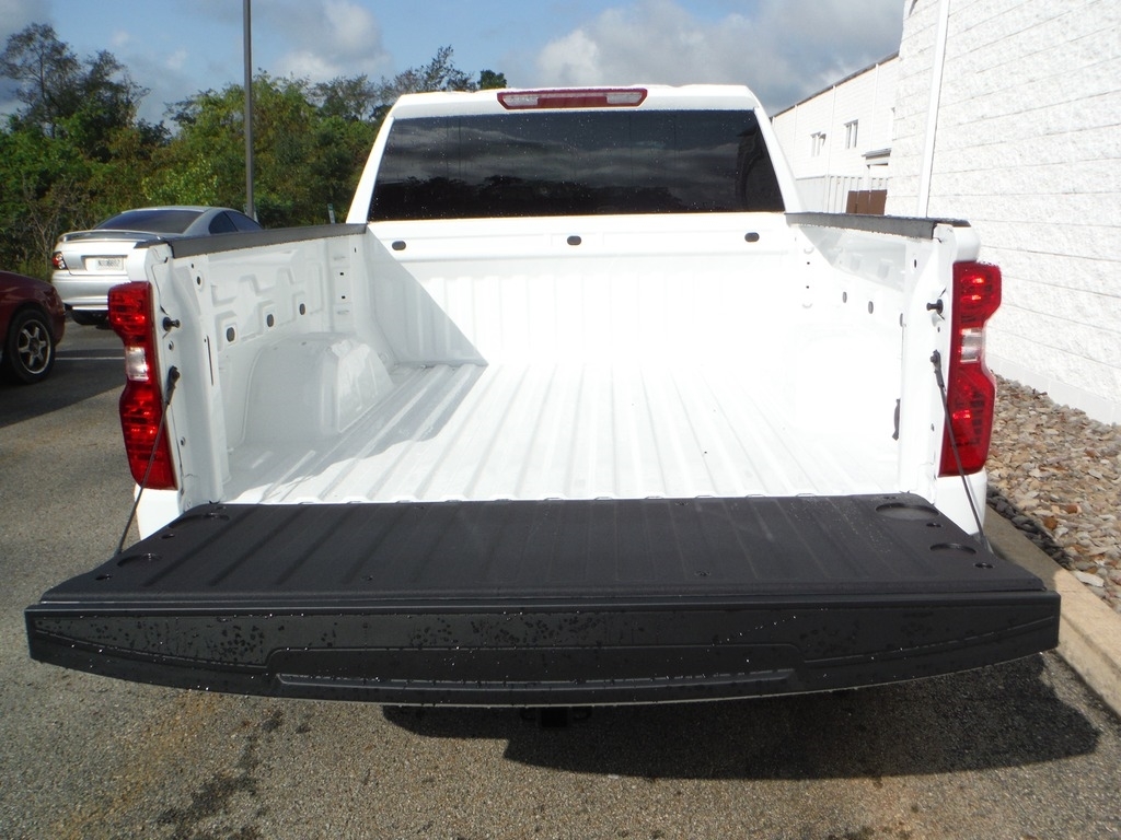 2026 Chevrolet Silverado 1500 image 15