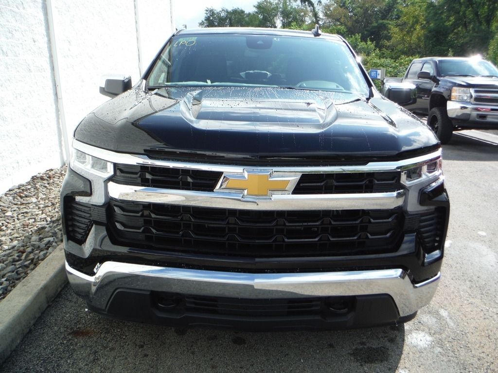 2026 Chevrolet Silverado 1500 image 6