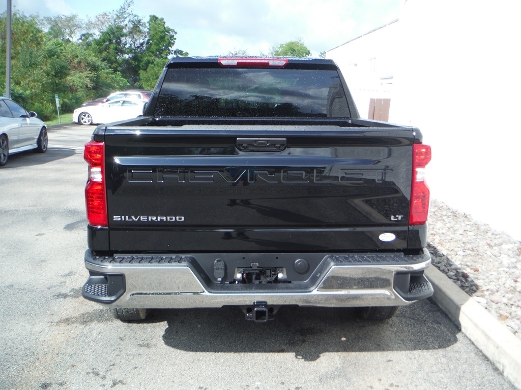 2026 Chevrolet Silverado 1500 image 12
