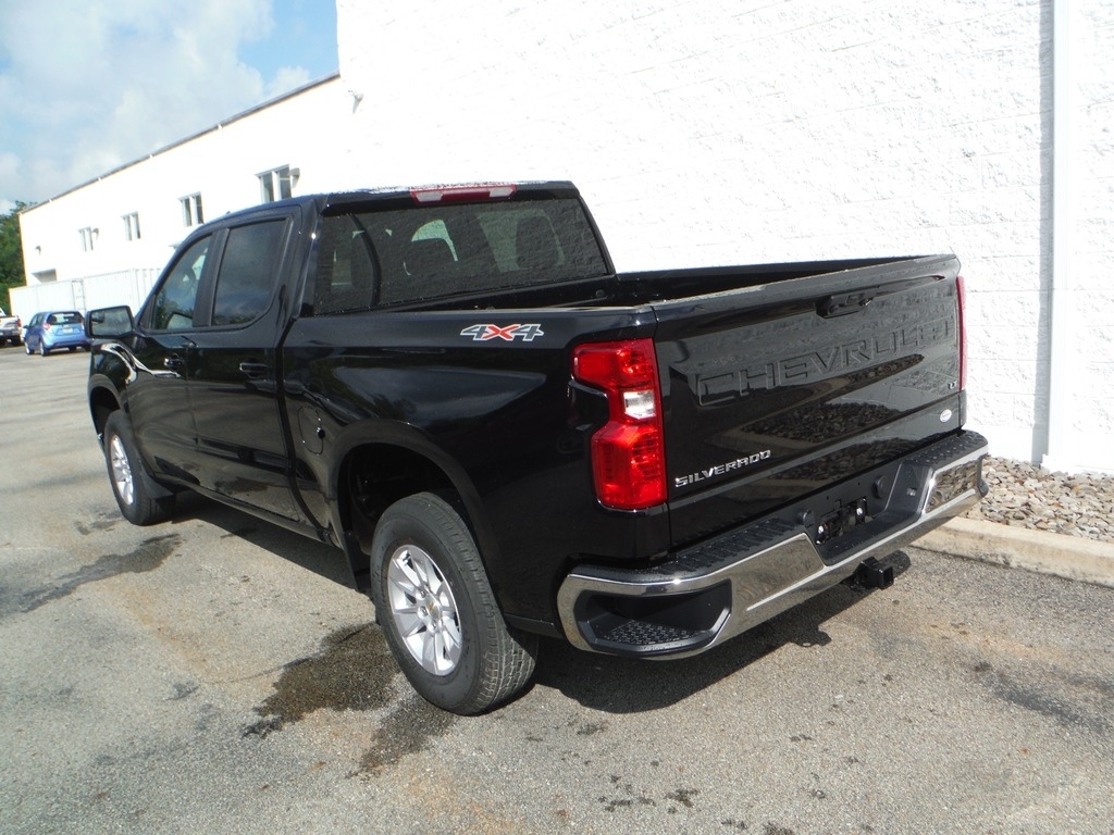 2026 Chevrolet Silverado 1500 image 13
