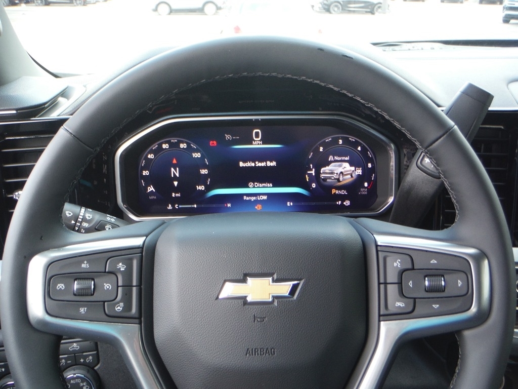 2026 Chevrolet Silverado 1500 image 38