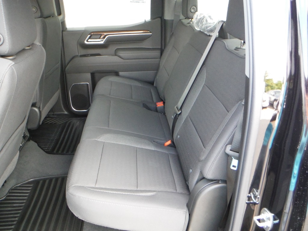 2026 Chevrolet Silverado 1500 image 42
