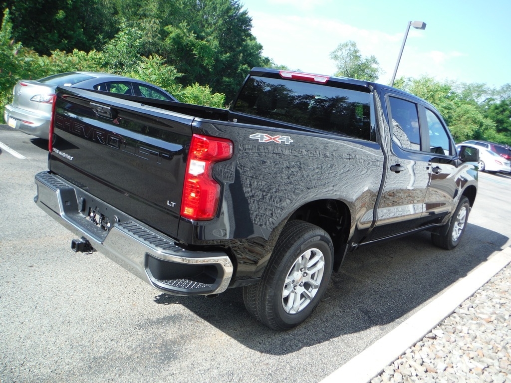 2026 Chevrolet Silverado 1500 image 8