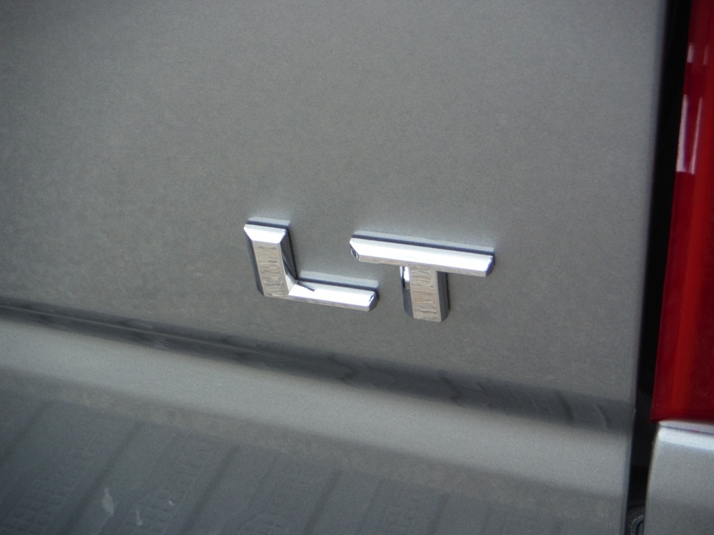 2026 Chevrolet Silverado 1500 image 10
