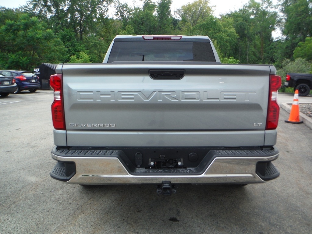 2026 Chevrolet Silverado 1500 image 11