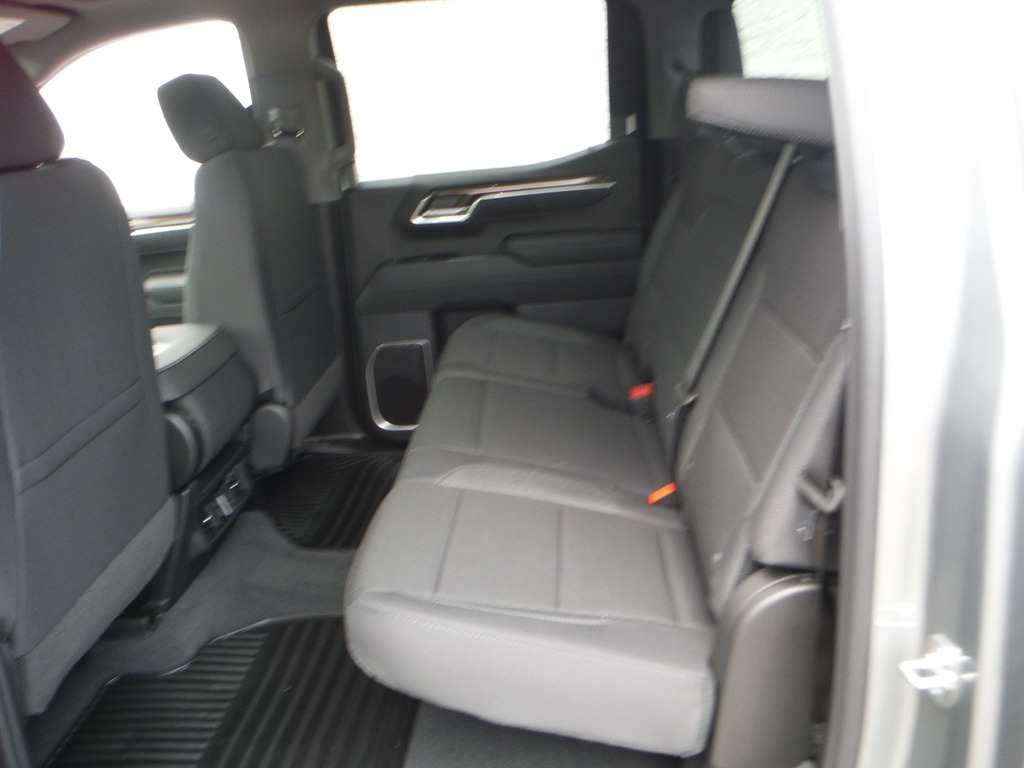 2026 Chevrolet Silverado 1500 image 47