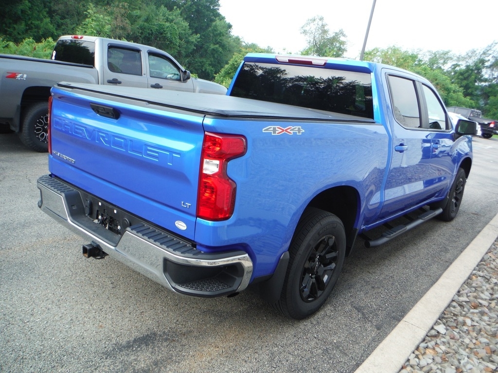2025 Chevrolet Silverado 1500 image 9