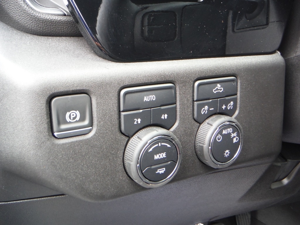 2025 Chevrolet Silverado 1500 image 22