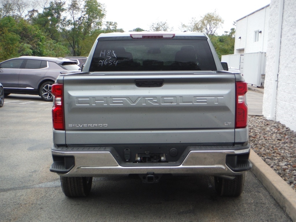 2026 Chevrolet Silverado 1500 image 9