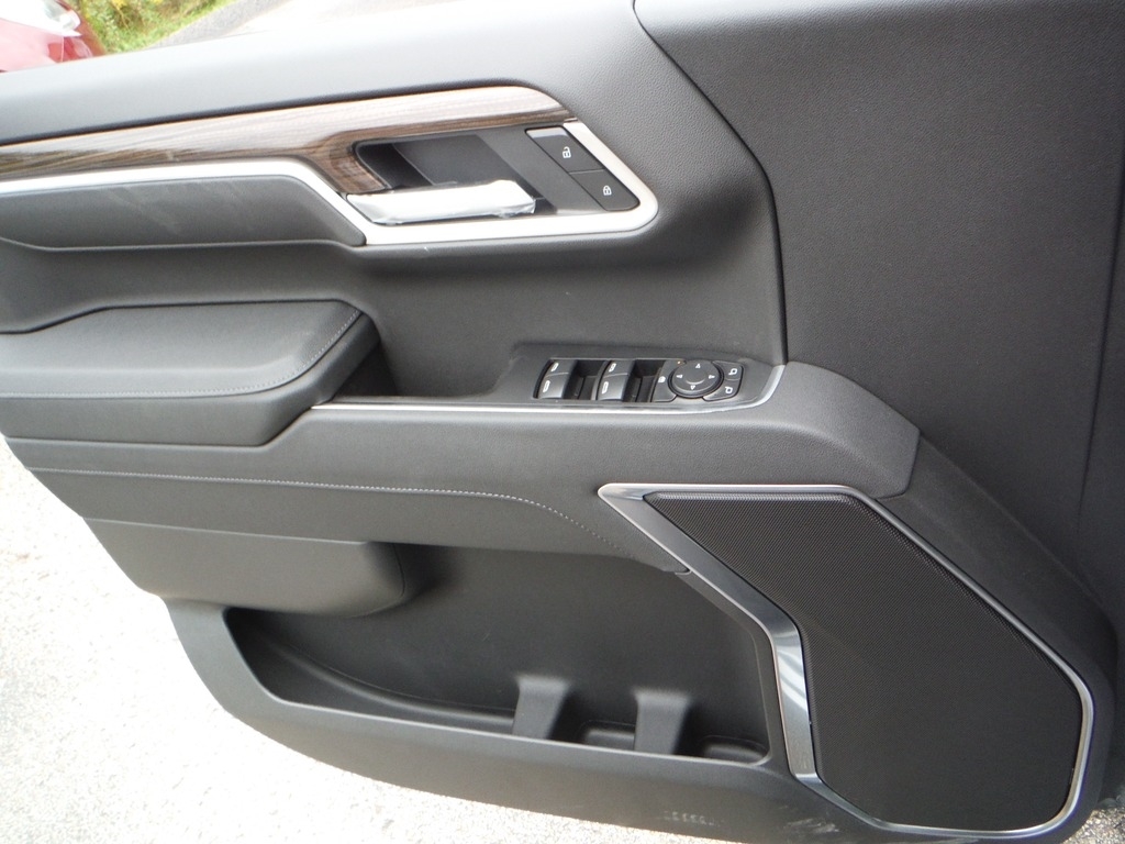 2026 Chevrolet Silverado 1500 image 17