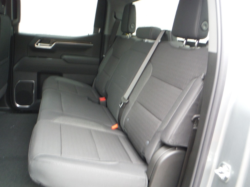 2026 Chevrolet Silverado 1500 image 43