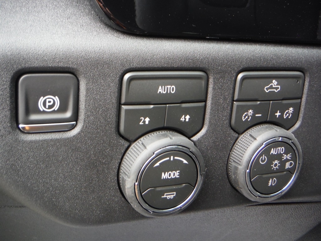 2026 Chevrolet Silverado 1500 image 19