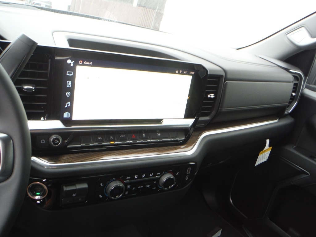2026 Chevrolet Silverado 1500 image 24