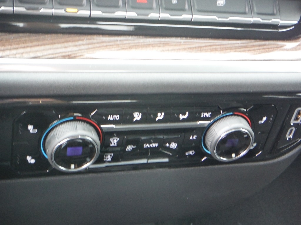 2026 Chevrolet Silverado 1500 image 26