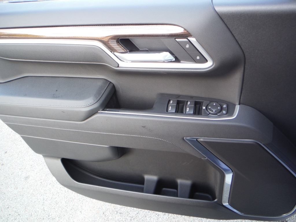 2026 Chevrolet Silverado 1500 image 19