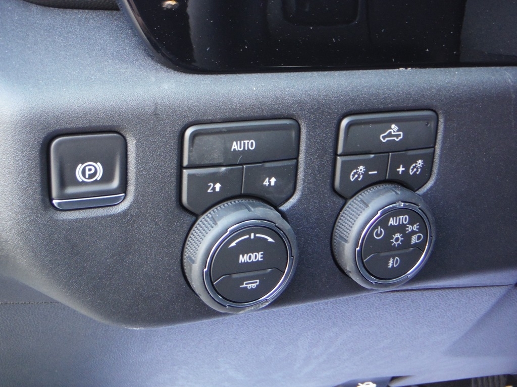 2026 Chevrolet Silverado 1500 image 21