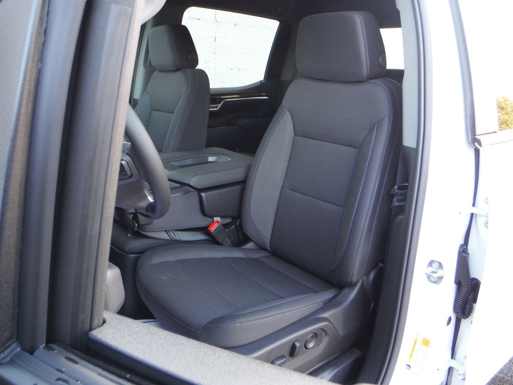 2026 Chevrolet Silverado 1500 image 22