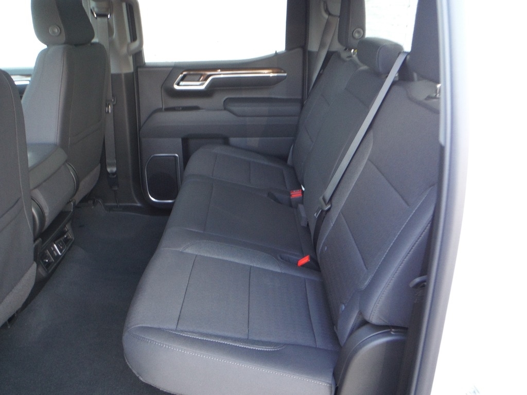 2026 Chevrolet Silverado 1500 image 43