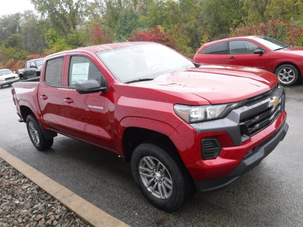 2026 Chevrolet Colorado image 7