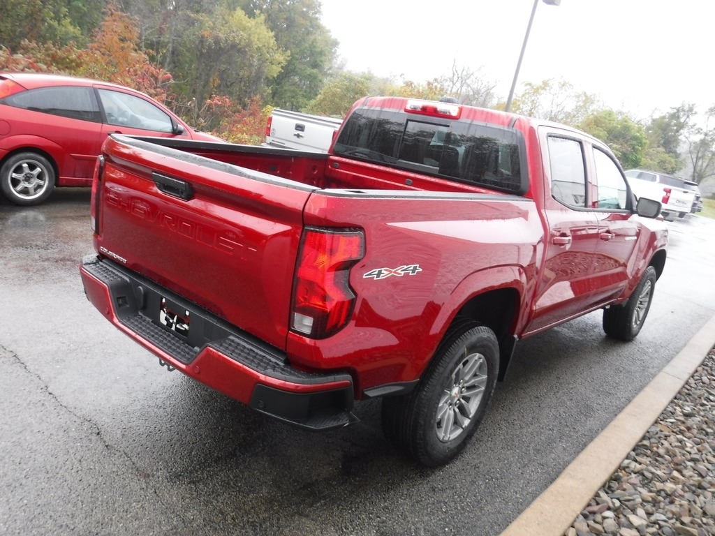 2026 Chevrolet Colorado image 8