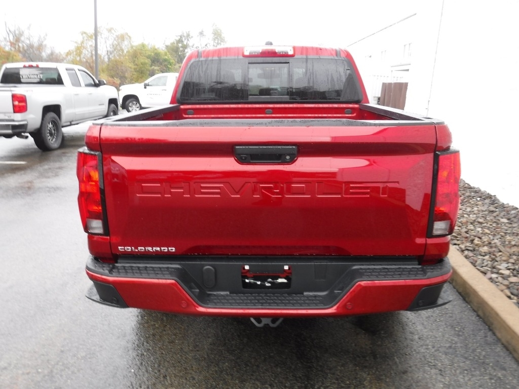 2026 Chevrolet Colorado image 9