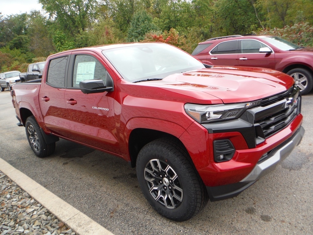 2026 Chevrolet Colorado image 8