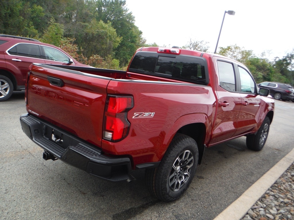 2026 Chevrolet Colorado image 9