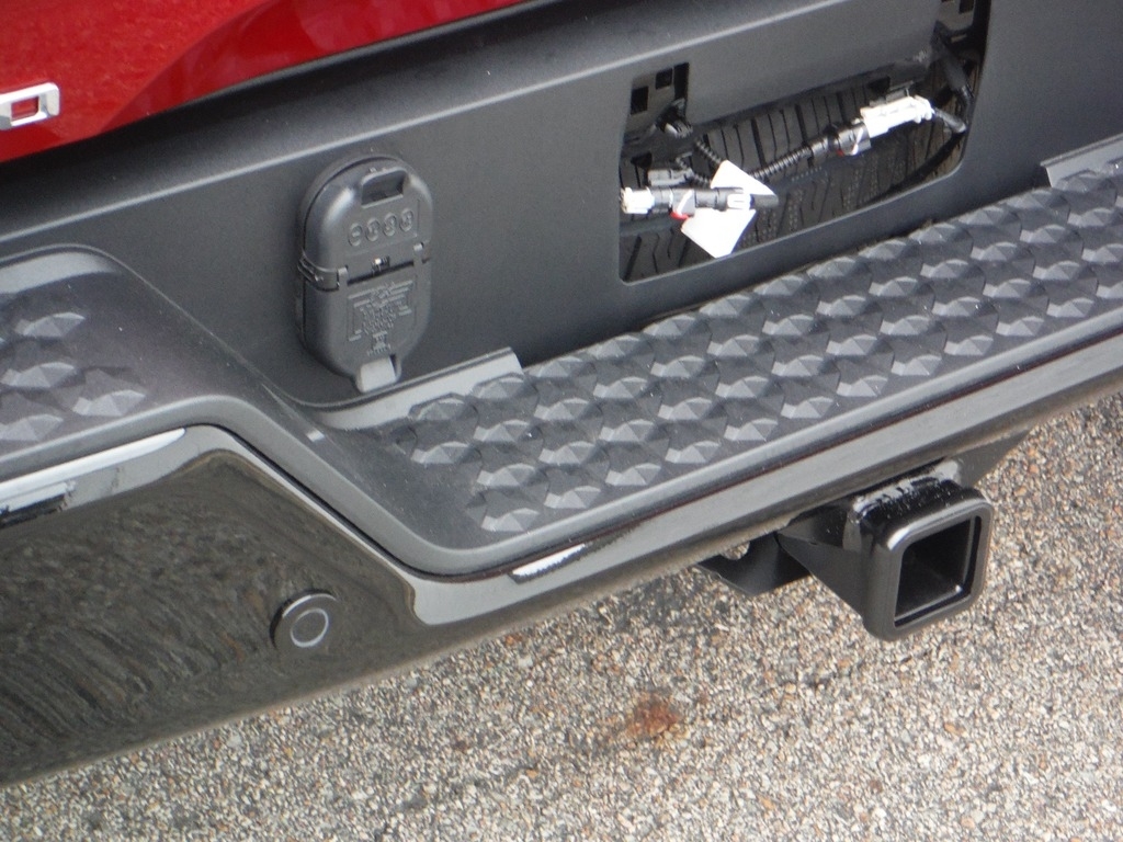 2026 Chevrolet Colorado image 12