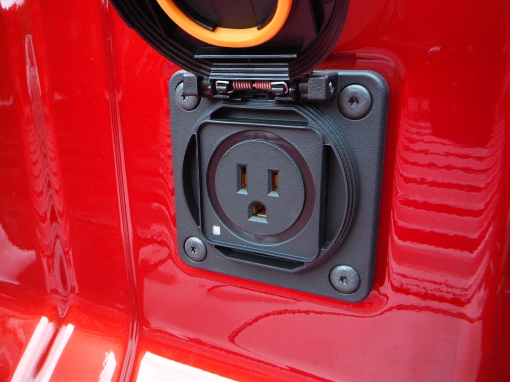 2026 Chevrolet Colorado image 15