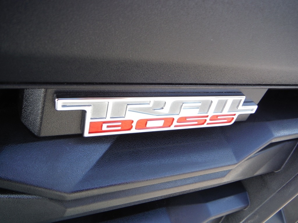 2026 Chevrolet Colorado image 7