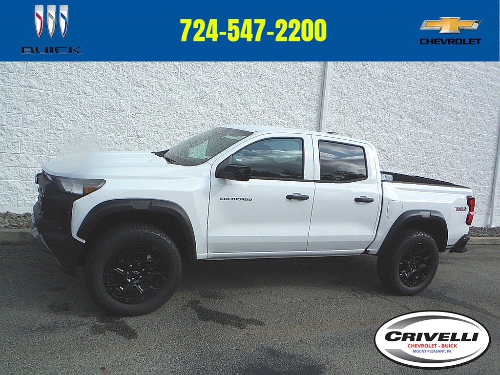 2026 Chevrolet Colorado image 2