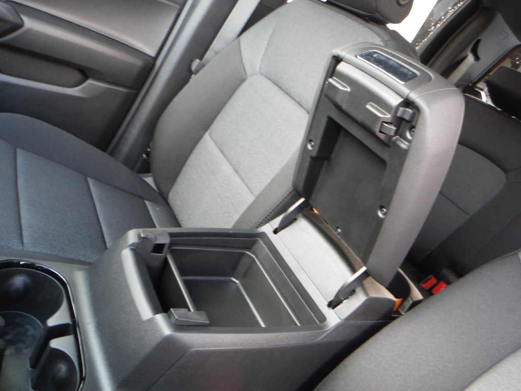 2026 Chevrolet Colorado image 22