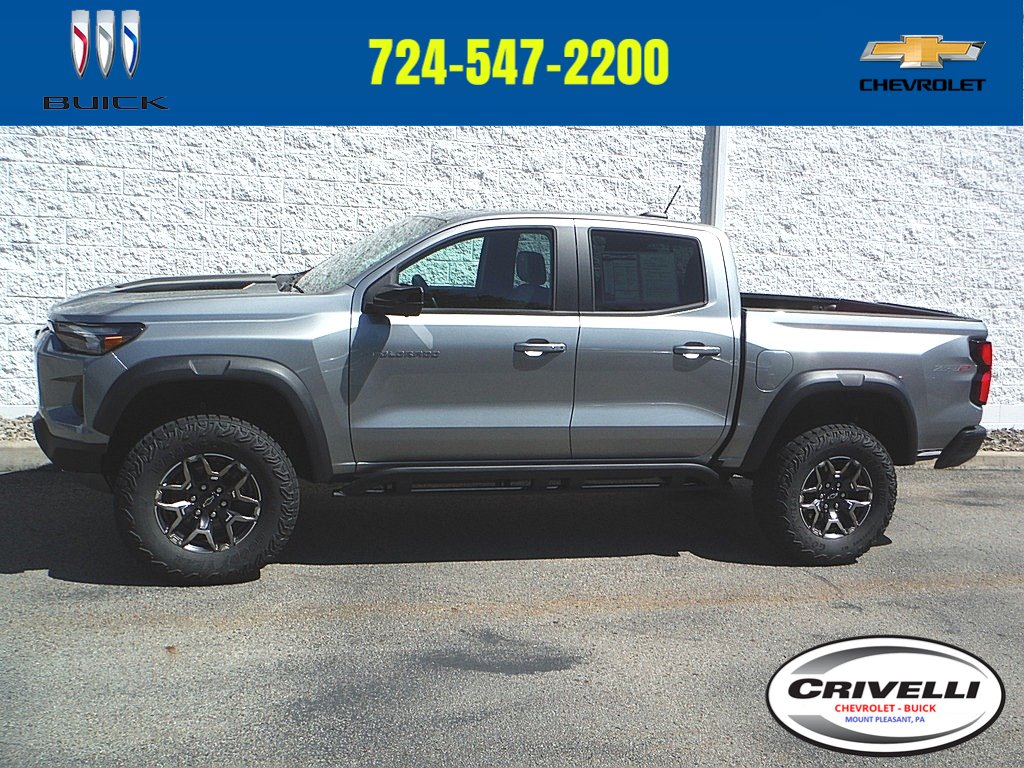 2025 Chevrolet Colorado image 2
