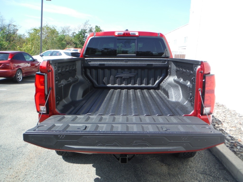 2026 Chevrolet Colorado image 19