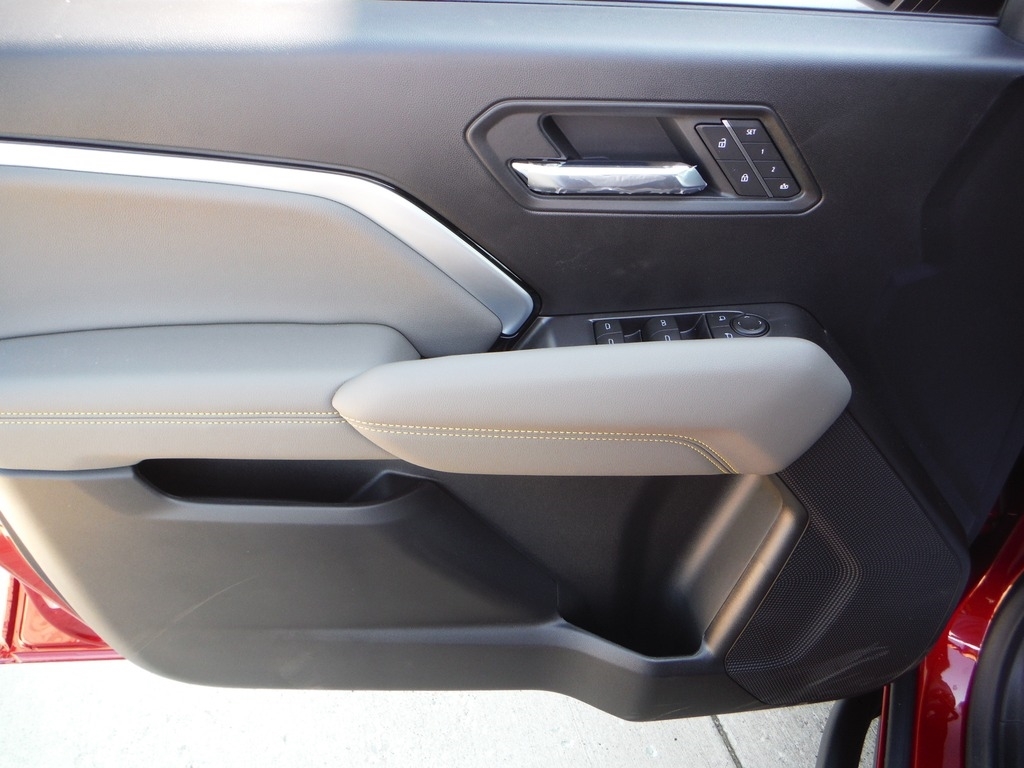 2026 Chevrolet Colorado image 26