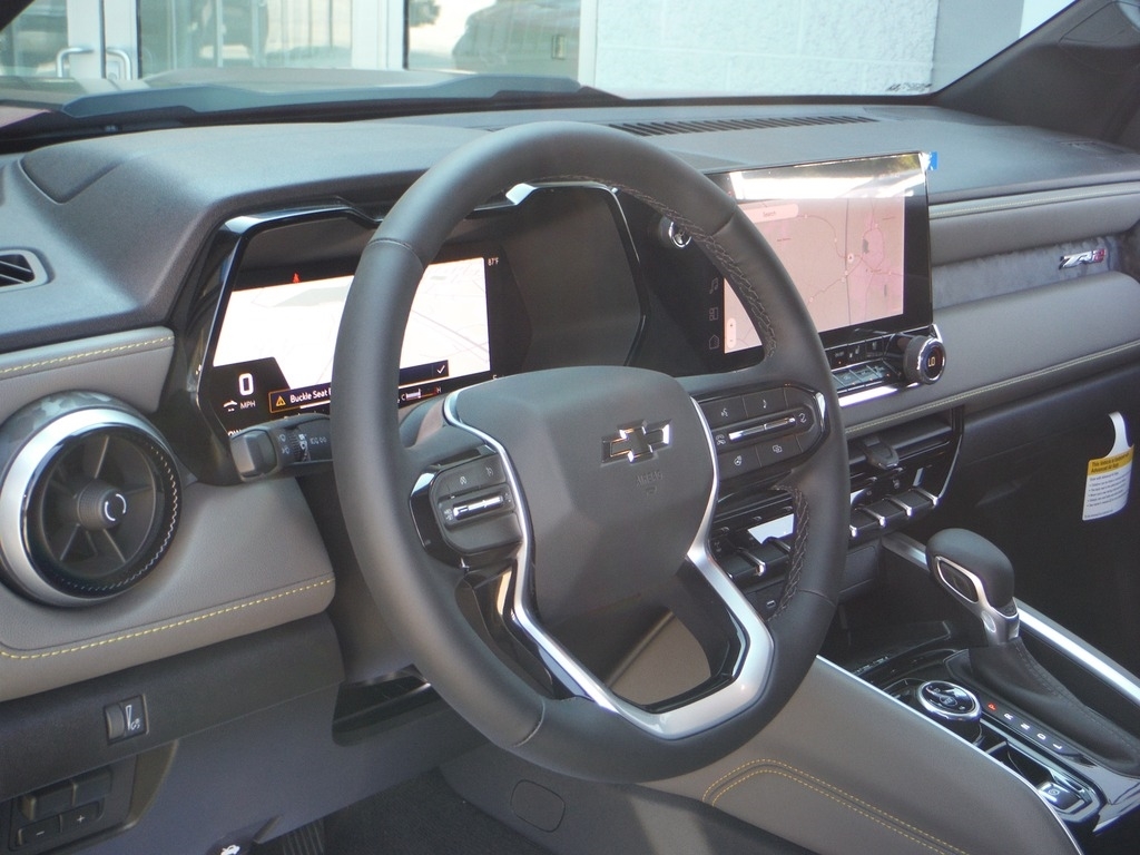 2026 Chevrolet Colorado image 28