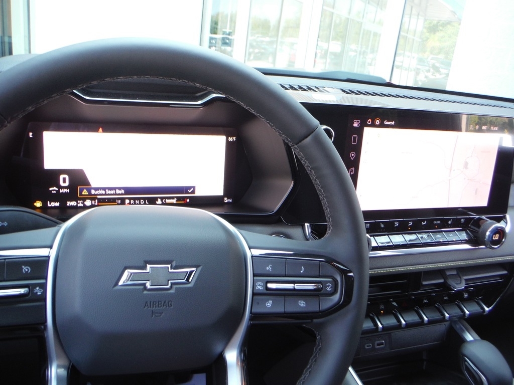 2026 Chevrolet Colorado image 40