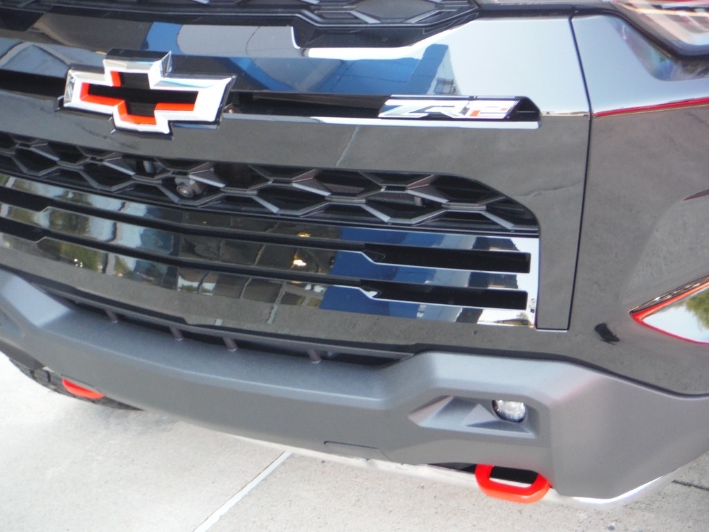 2026 Chevrolet Colorado image 10