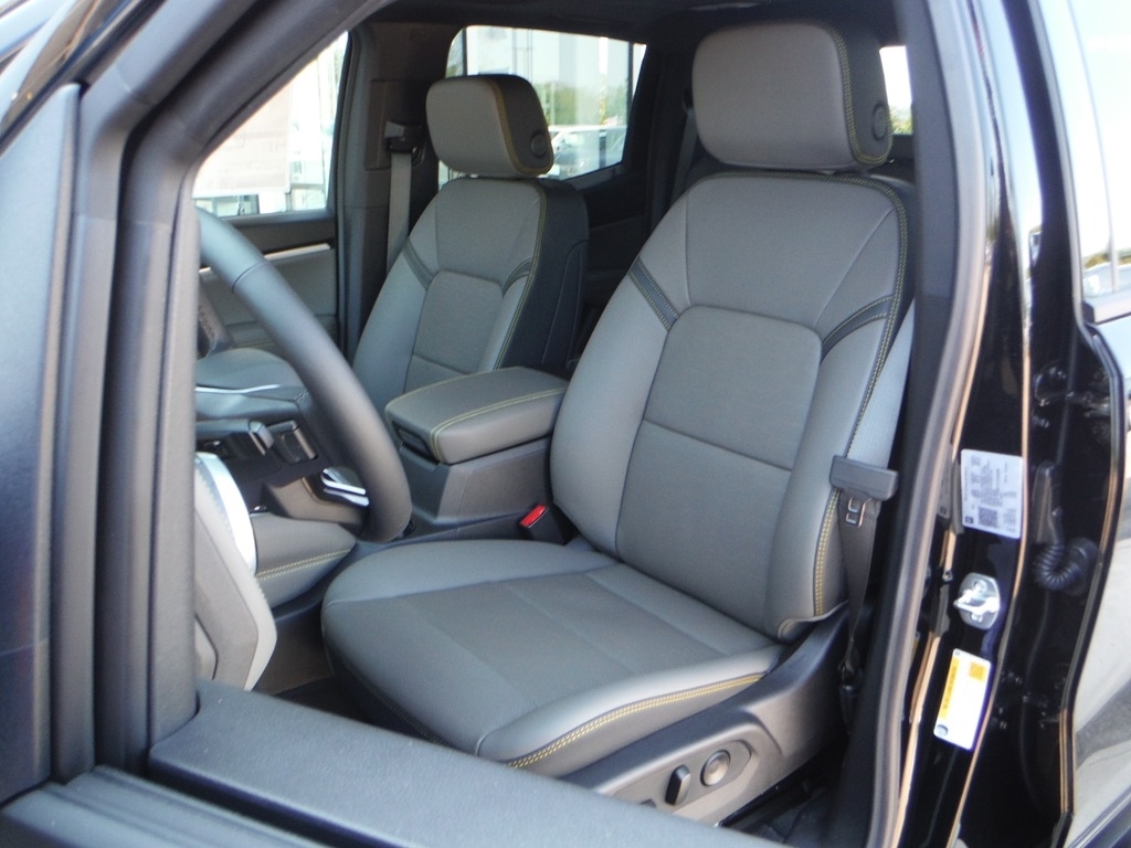 2026 Chevrolet Colorado image 31