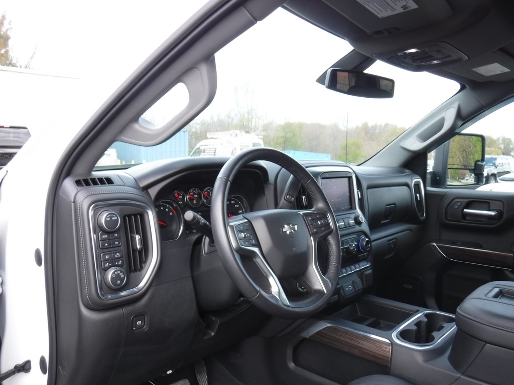 2020 Chevrolet Silverado 1500 image 21