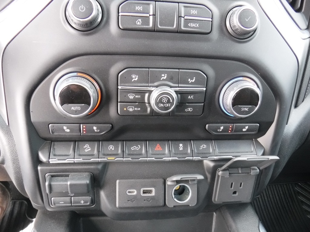 2020 Chevrolet Silverado 1500 image 33