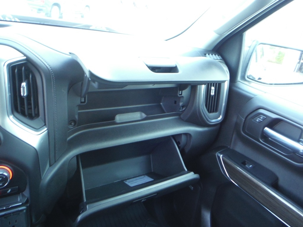 2022 Chevrolet Silverado 1500 Limited image 43