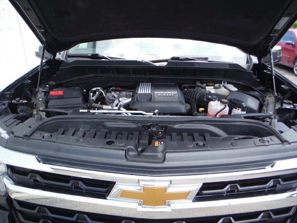 2023 Chevrolet Silverado 1500 image 4