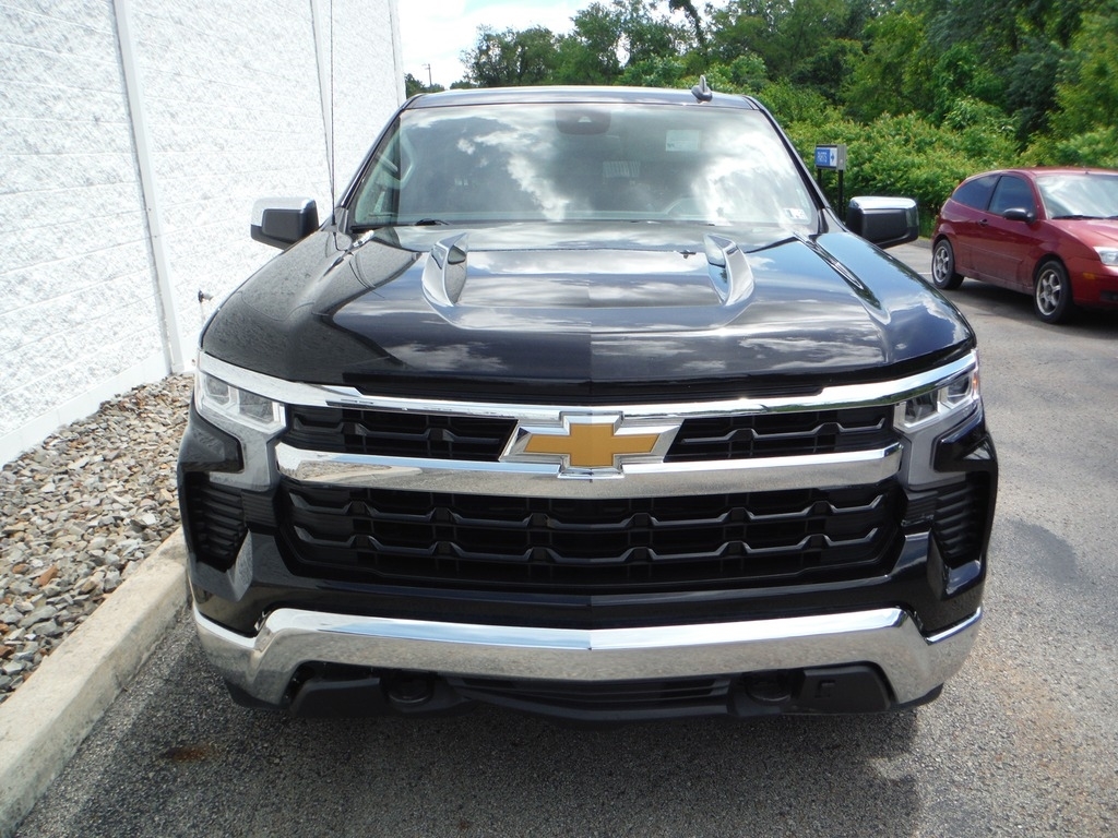 2023 Chevrolet Silverado 1500 image 8